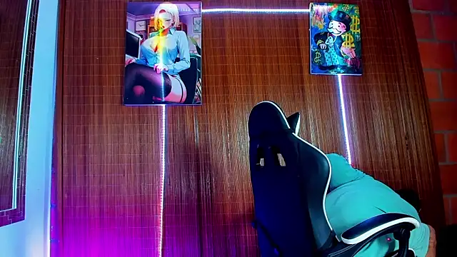 Liam lee online show from February 25, 2026, 12:53 am