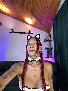 Juana 777 online show from July 4, 2026, 3:24 am