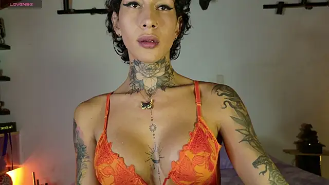 Juana 777 online show from August 1, 2026, 3:17 am