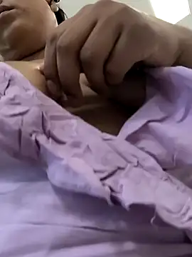 Snapshot of Francesca_ferrari chatting on December 19, 2024, 7:07 pm Francesca ferrari online show from December 19, 2024, 7:07 pm