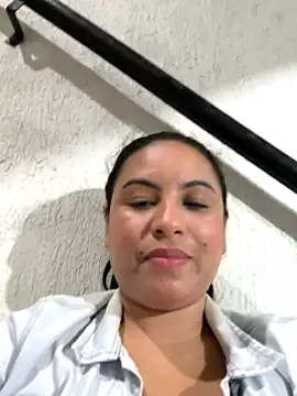 Snapshot of Francesca_ferrari chatting on March 14, 2025, 5:38 am Francesca ferrari online show from March 14, 2025, 5:38 am