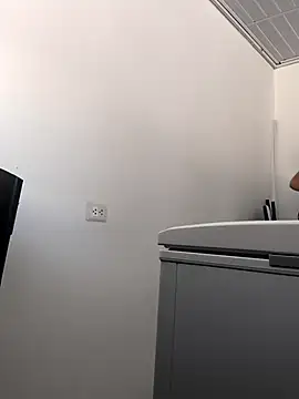 Snapshot of Francesca_ferrari chatting on November 24, 2025, 7:24 pm Francesca ferrari online show from November 24, 2025, 7:24 pm