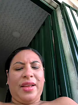 Snapshot of Francesca_ferrari chatting on May 9, 2026, 9:42 pm Francesca ferrari online show from May 9, 2026, 9:42 pm