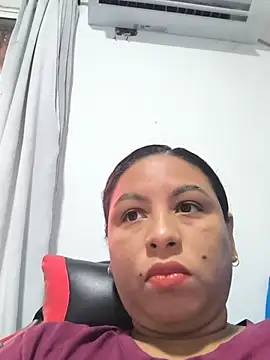 Snapshot of Francesca_ferrari chatting on June 26, 2026, 9:08 pm Francesca ferrari online show from June 26, 2026, 9:08 pm