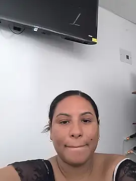Snapshot of Francesca_ferrari chatting on June 28, 2026, 5:41 pm Francesca ferrari online show from June 28, 2026, 5:41 pm