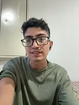 TylerWhite  online show from April 29, 2026, 6:03 pm