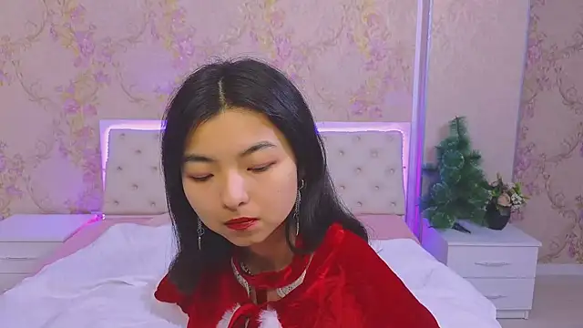 Shy Kira online show from December 21, 2024, 12:27 pm