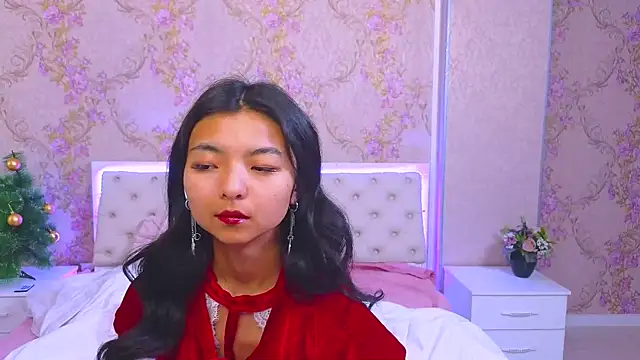 Shy Kira online show from December 25, 2024, 12:26 pm