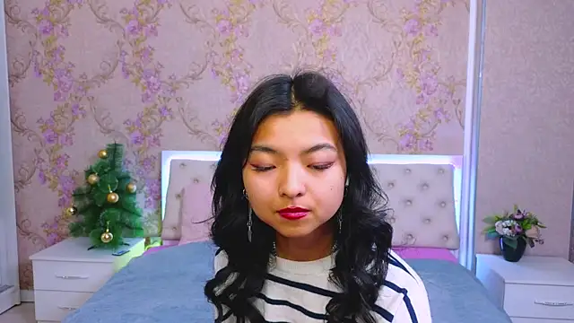 Shy Kira online show from January 5, 2025, 3:34 pm