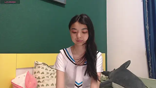 Shy Kira online show from March 31, 2026, 10:37 am