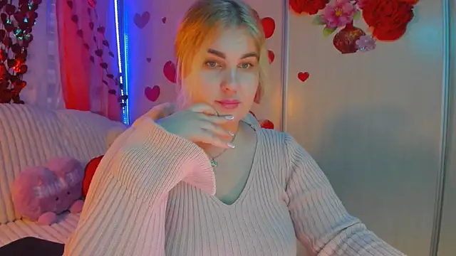 Snapshot of CoraSwon chatting on February 23, 2025, 3:40 pm CoraSwon online show from February 23, 2025, 3:40 pm