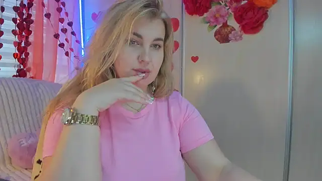 Snapshot of CoraSwon chatting on February 27, 2025, 7:34 am CoraSwon online show from February 27, 2025, 7:34 am