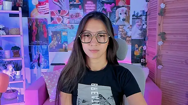 LanaBaker online show from February 26, 2025, 2:48 am