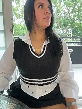 Snapshot of Sofia_Convers chatting on May 28, 2026, 12:46 pm Sofia Convers online show from May 28, 2026, 12:46 pm