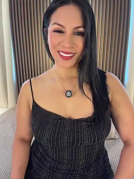 Snapshot of Sofia_Convers chatting on July 18, 2026, 1:04 pm Sofia Convers online show from July 18, 2026, 1:04 pm