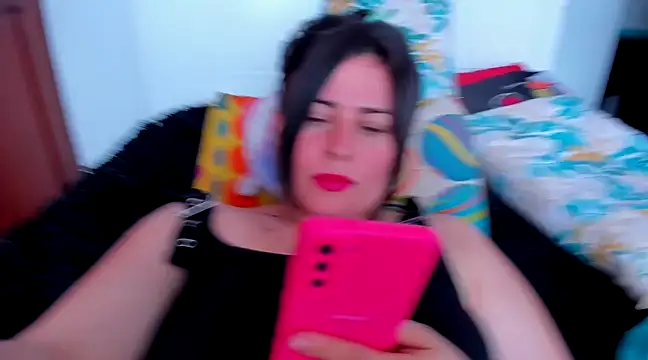 Snapshot of KarelySexy chatting on March 20, 2025, 5:47 pm KarelySexy online show from March 20, 2025, 5:47 pm