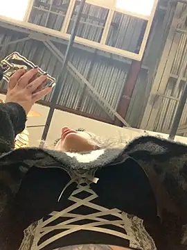 Snapshot of Sextazy chatting on December 11, 2024, 12:55 pm Sextazy online show from December 11, 2024, 12:55 pm