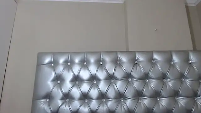 YourSubDesire online show from January 23, 2025, 9:50 pm