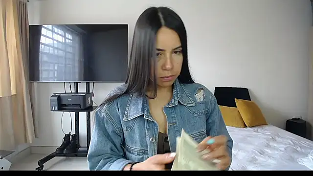 Mariam Gomezxxx online show from September 15, 2025, 4:07 pm