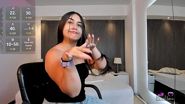 paulina sweett  online show from May 2, 2026, 10:53 am