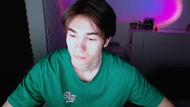 MarkusDean online show from October 21, 2025, 4:08 pm