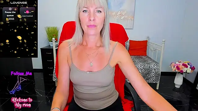 Snapshot of Anita_Tayson chatting on June 30, 2026, 9:43 am Anita Tayson online show from June 30, 2026, 9:43 am
