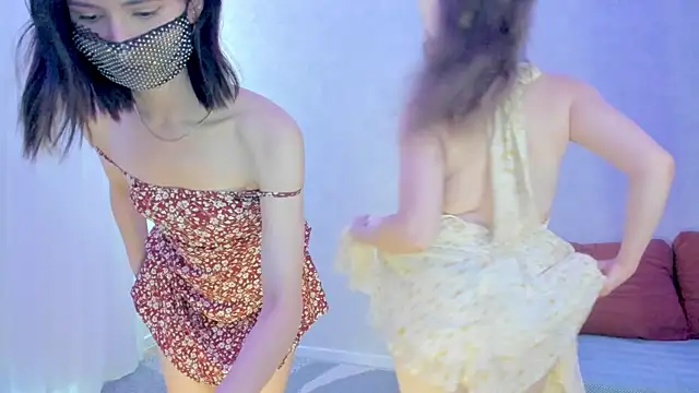 Snapshot of crystalnut chatting on June 24, 2026, 11:09 am crystalnut online show from June 24, 2026, 11:09 am