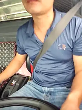 Vanilahirl online show from November 10, 2025, 9:08 am