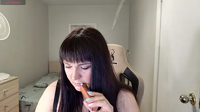 Tina Dolly online show from June 22, 2026, 8:00 am