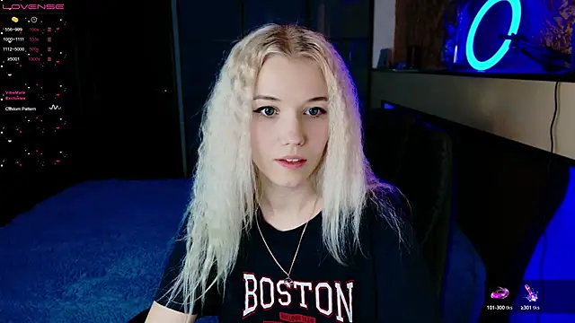 Snapshot of ShhhO_O chatting on February 27, 2025, 9:43 am ShhhO O online show from February 27, 2025, 9:43 am