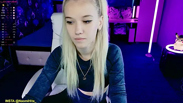 Snapshot of ShhhO_O chatting on October 26, 2025, 11:27 am ShhhO O online show from October 26, 2025, 11:27 am