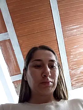 Snapshot of Iris_love18 chatting on November 24, 2025, 5:12 pm Iris love18 online show from November 24, 2025, 5:12 pm