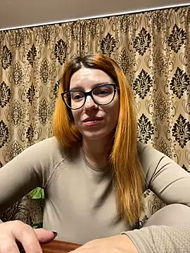 NadiraNoor online show from January 18, 2025, 7:04 pm