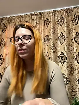 NadiraNoor online show from January 19, 2025, 12:50 pm