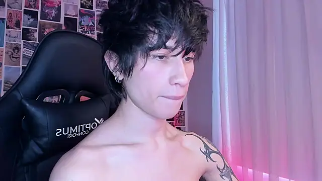 Snapshot of liamelf chatting on January 26, 2025, 1:36 pm liamelf online show from January 26, 2025, 1:36 pm