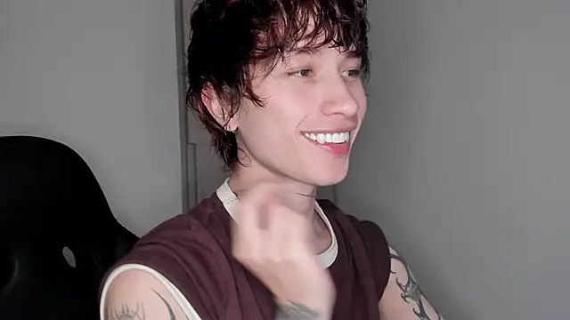 liamelf online show from January 13, 2026, 4:40 am