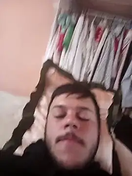 Juniorsexpen online show from March 15, 2026, 9:32 pm