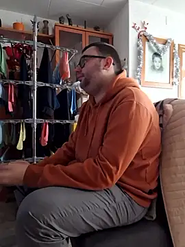 Javier bear online show from January 8, 2026, 11:12 am