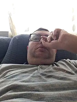 Javier bear online show from March 1, 2026, 9:44 am