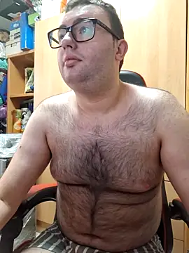 Snapshot of Javier_bear chatting on May 9, 2026, 11:26 am Javier bear online show from May 9, 2026, 11:26 am