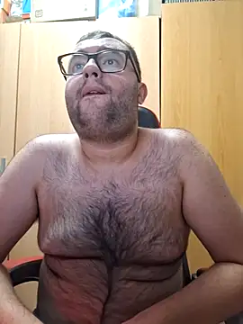 Snapshot of Javier_bear chatting on July 26, 2026, 10:27 pm Javier bear online show from July 26, 2026, 10:27 pm
