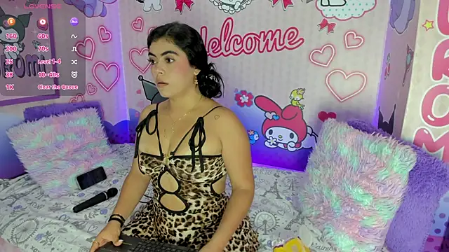 Snapshot of valery__sexy chatting on August 5, 2026, 11:39 pm valery sexy online show from August 5, 2026, 11:39 pm