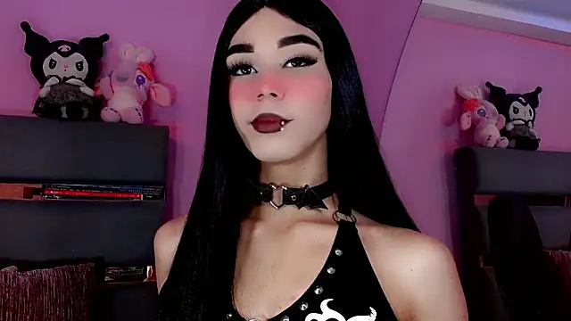 Snapshot of kimMaddiee chatting on December 5, 2024, 8:33 pm kimMaddiee online show from December 5, 2024, 8:33 pm