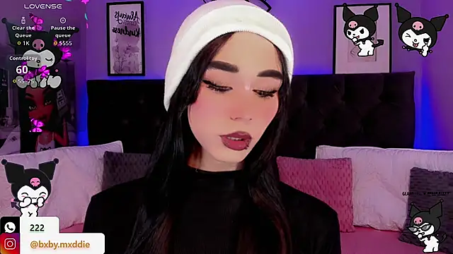 Snapshot of kimMaddiee chatting on October 13, 2025, 6:46 am kimMaddiee online show from October 13, 2025, 6:46 am