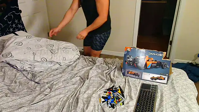 Snapshot of zack_Fisher chatting on February 4, 2025, 1:56 am zack Fisher online show from February 4, 2025, 1:56 am