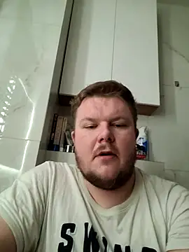 Snapshot of titovilan_PL chatting on February 26, 2025, 1:00 am titovilan PL online show from February 26, 2025, 1:00 am