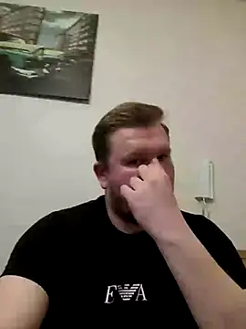 Snapshot of titovilan_PL chatting on February 27, 2025, 3:15 pm titovilan PL online show from February 27, 2025, 3:15 pm