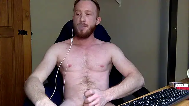 Snapshot of Smoker_Ginger chatting on October 6, 2025, 12:57 pm Smoker Ginger online show from October 6, 2025, 12:57 pm