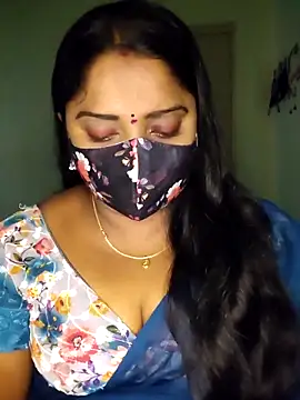 Snapshot of vani-09 chatting on December 18, 2025, 5:02 am vani-09 online show from December 18, 2025, 5:02 am