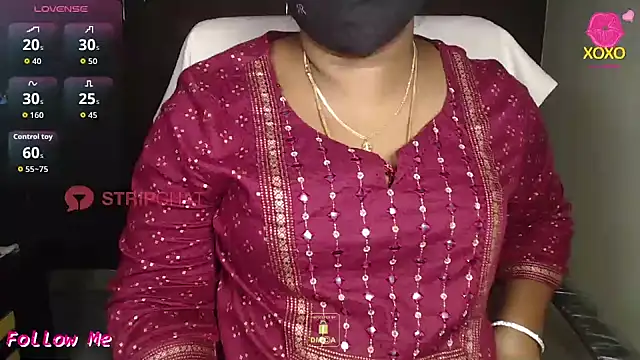 Snapshot of vani-09 chatting on January 6, 2026, 2:32 pm vani-09 online show from January 6, 2026, 2:32 pm